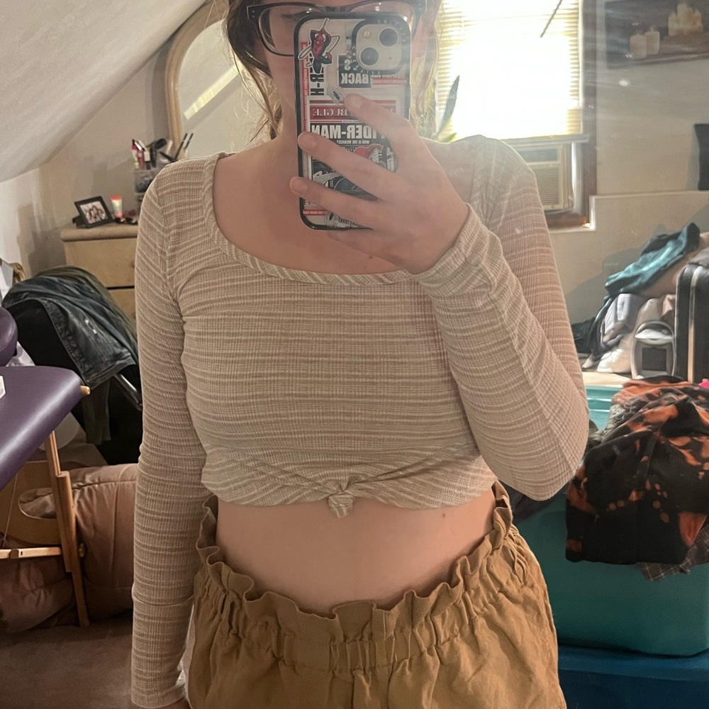 long sleeve striped crop top